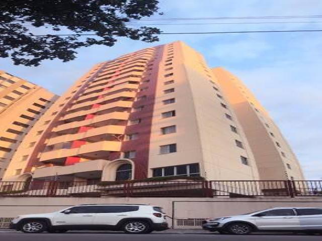 #739 - Apartamento para Venda em Taubaté - SP