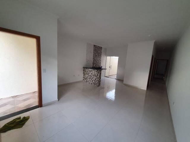 #809 - Casa para Venda em Taubaté - SP