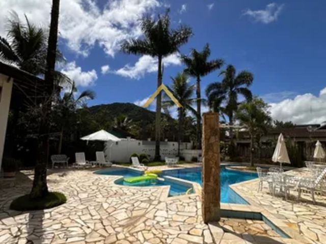 Casa de Praia para Venda em Ubatuba - 4