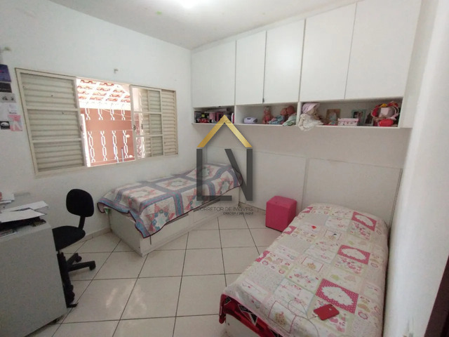 Casa para Venda em Taubaté - 5