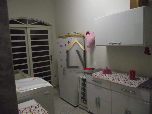 Sobrado para Venda em Taubaté - 4