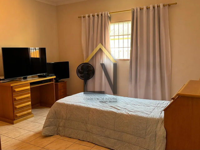 #1892 - Casa para Venda em Taubaté - SP