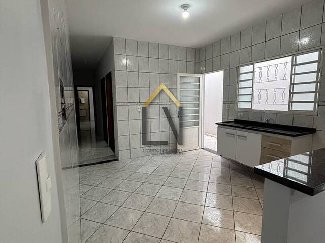 #1906 - Casa para Venda em Taubaté - SP