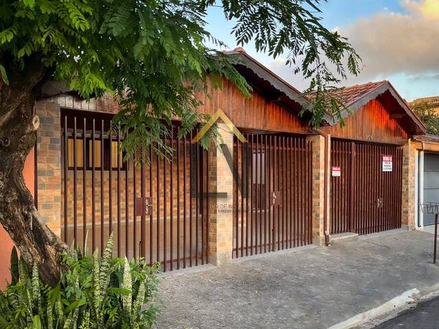 #1930 - Casa para Venda em Tremembé - SP