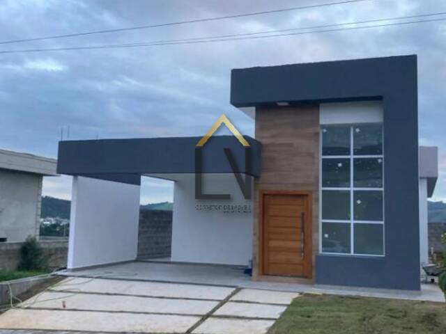 #1943 - Casa para Venda em Taubaté - SP