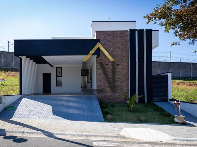 #1975 - Casa para Venda em Taubaté - SP