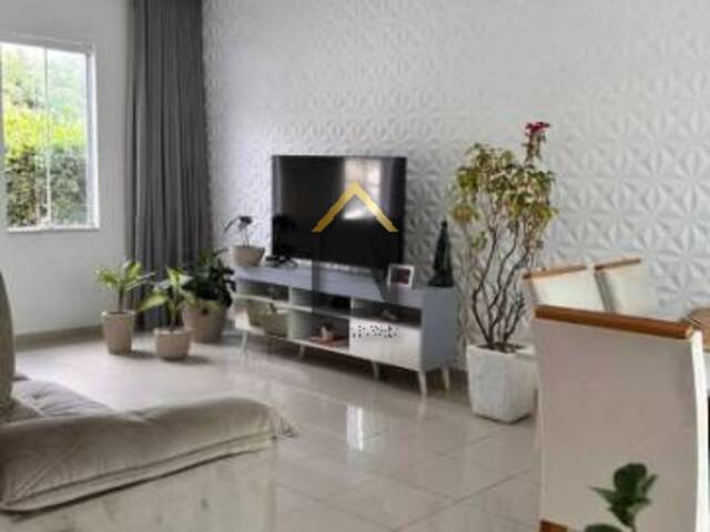 Venda em Jardim Hípica Pinheiro - Taubaté