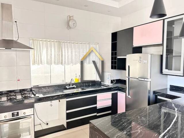 #1984 - Casa em condomínio para Venda em Tremembé - SP