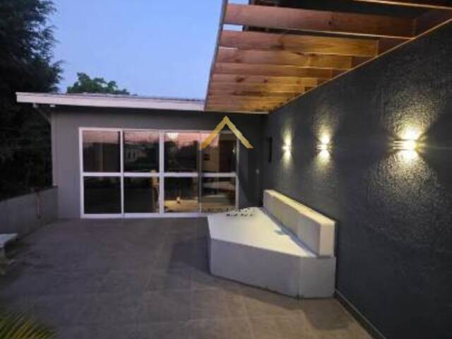 #1994 - Casa para Venda em São José dos Campos - SP