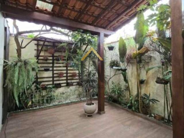 #2008 - Casa para Venda em Taubaté - SP