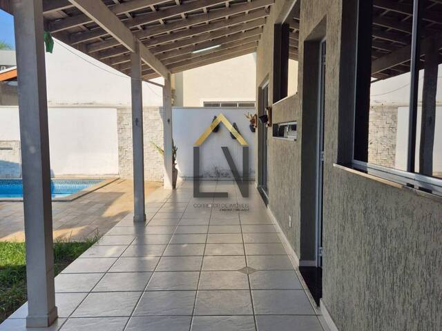 #2010 - Casa em condomínio para Venda em Tremembé - SP