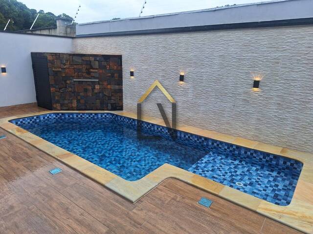 #2021 - Casa em condomínio para Venda em Tremembé - SP