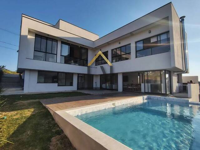 #2029 - Casa para Venda em Taubaté - SP