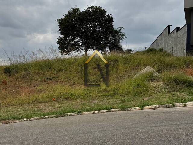 #2033 - Terreno em condomínio para Venda em Taubaté - SP