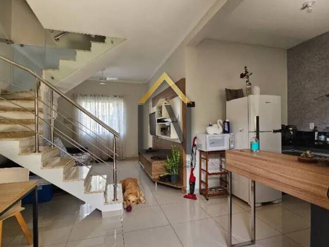 #2063 - Casa em condomínio para Venda em São José dos Campos - SP