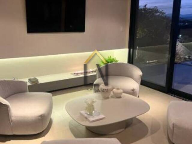 Casa para Venda em São José dos Campos - 5
