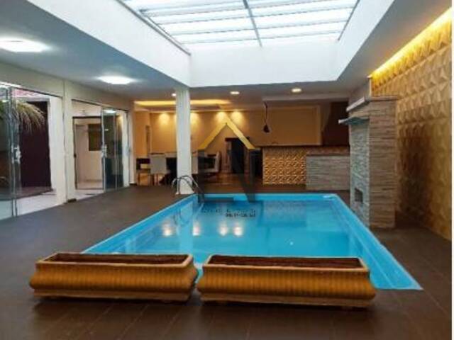 Venda em Vila Areao - Taubaté