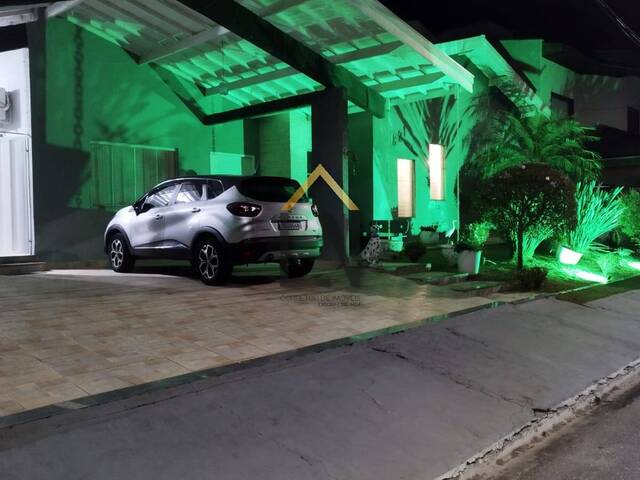 #2093 - Casa para Venda em Taubaté - SP