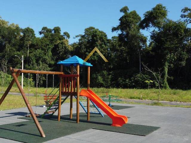 #2104 - Terreno em condomínio para Venda em Paraty - RJ