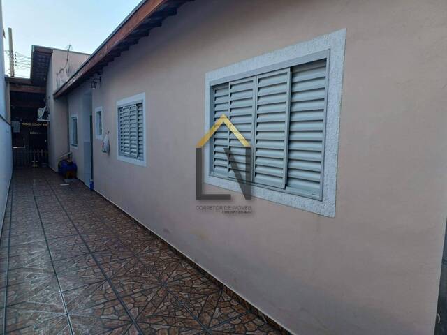 #2124 - Casa para Venda em Taubaté - SP