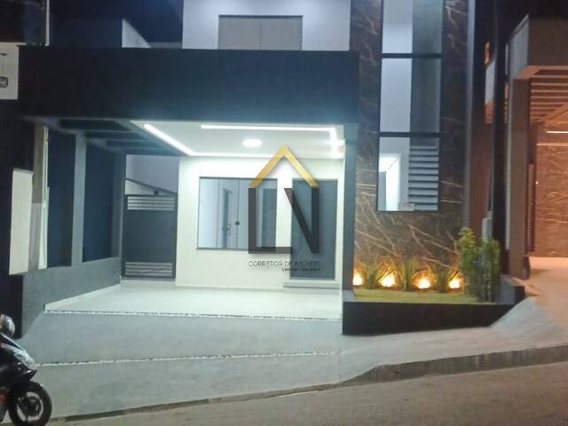 #2166 - Casa para Venda em Taubaté - SP