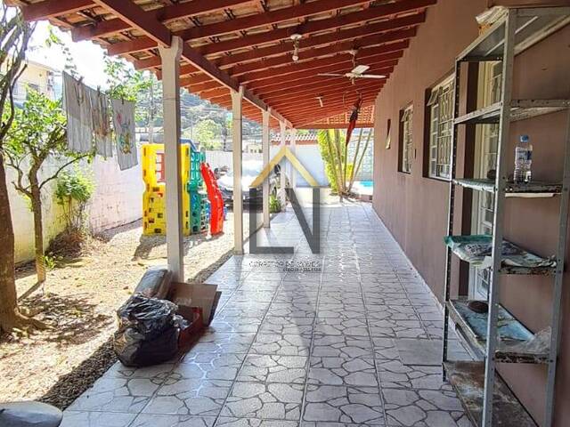 #2196 - Casa para Venda em Ubatuba - SP