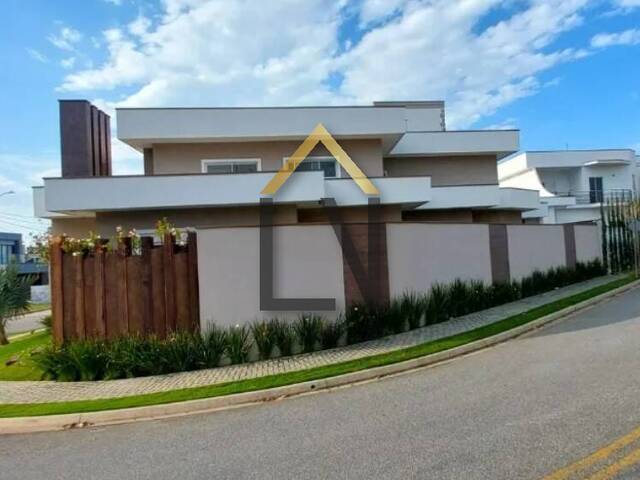 #2253 - Casa em condomínio para Locação em Taubaté - SP