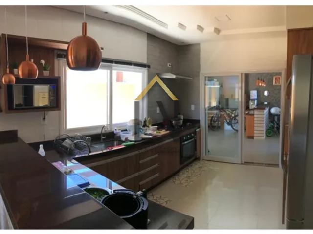 #1876 - Casa em condomínio para Venda em Taubaté - SP